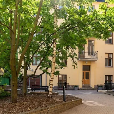 Apartmán Tyylikaes Kaksio Trendikkaeaessae Punavuoressa *
